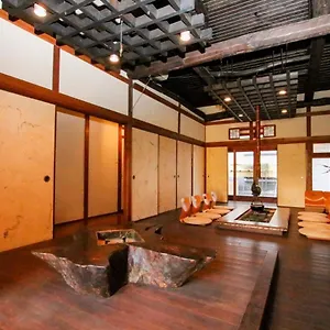  Guest house Omoya--全個室--囲炉裏のぬくもりと共にグループの絆を深める古民家宿でゆっくりとした時間を-6名部屋-6名部屋-8名部屋--最大20名-ペット同伴可は一室のみ-